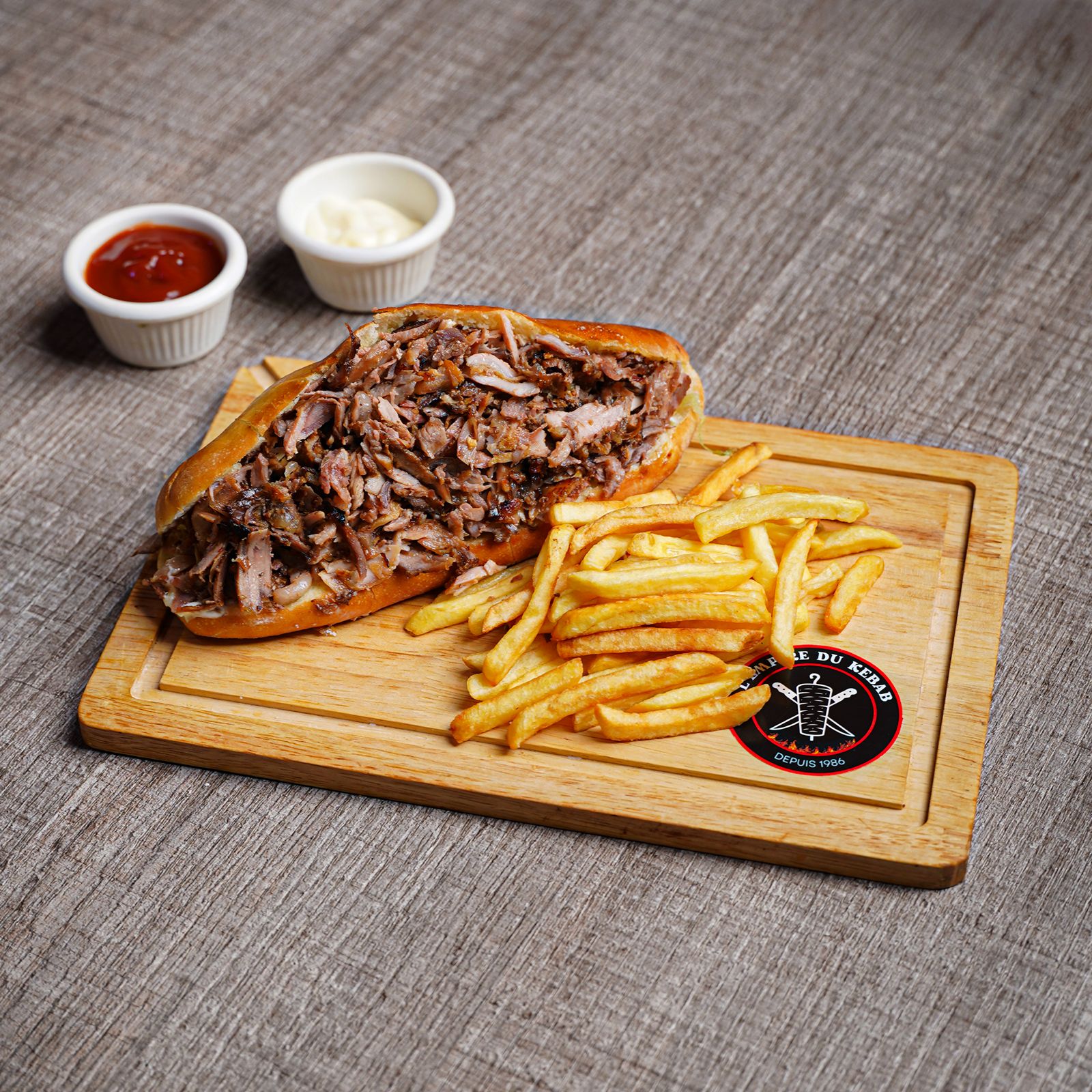 Tombola des sandwichs offerts cher L'empire du Kebab